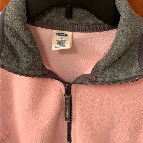 Vintage performance fleece pull over from Old Navy - Picture 2 of 2
